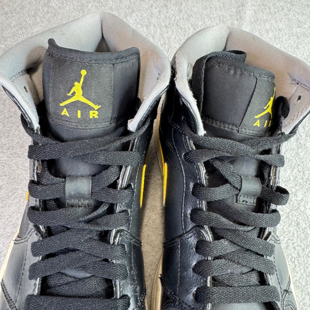 Jordan Air Jordan 1 Mid Retro Mens Size 9 Black Yellow 554724-070 Sneakers - Picture 6 of 12